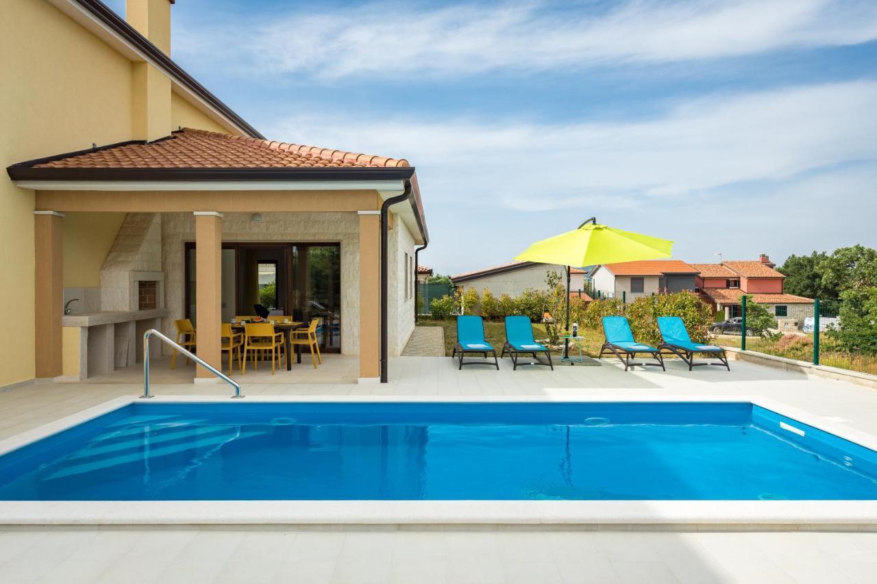 Villa Carneol Kaldanija 외부 사진